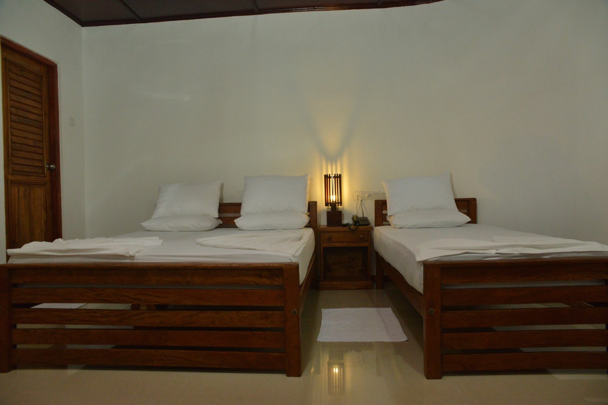 Rajarata Family Resort Anuradhapura Exterior foto